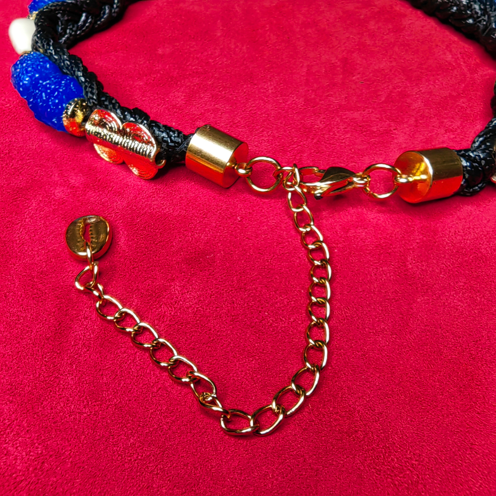 Collier Tressé — Verre Krobo Bleu & Perle Akan