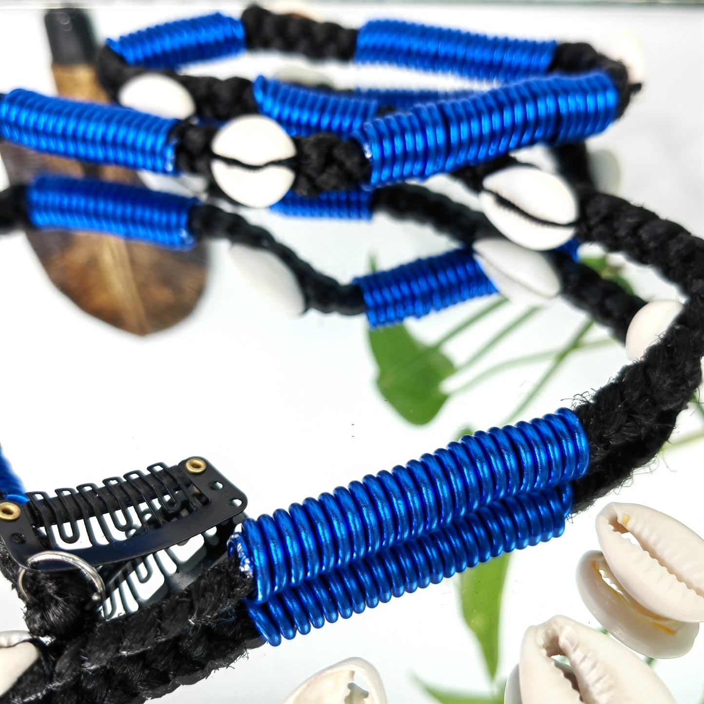 Clip en tresse noir avec Spirale bleu