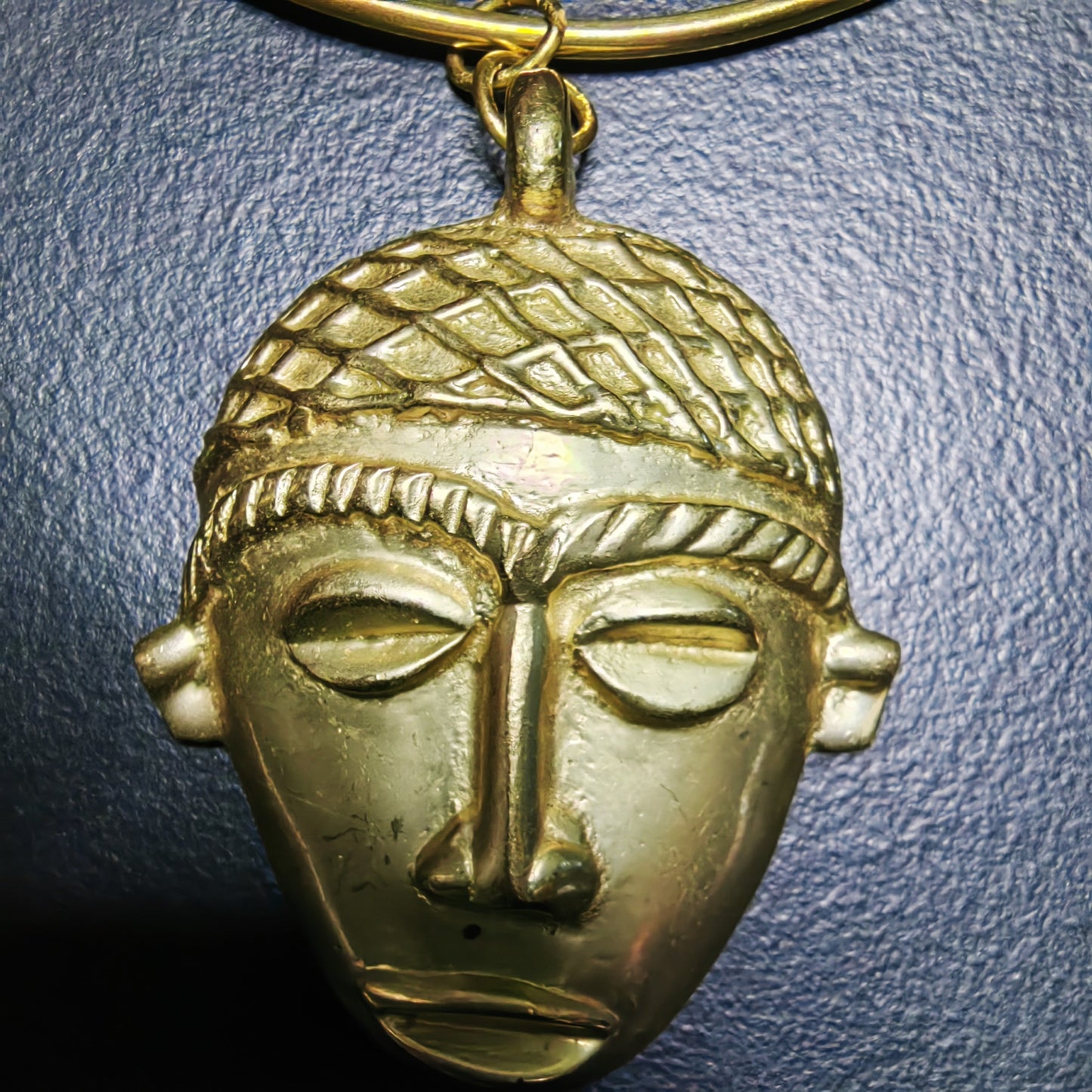 Collier ras de cou - Grand Masque afro