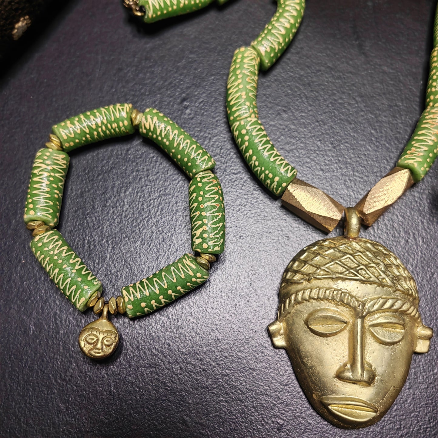 Collier et bracelet Krobou - Grand Masque afro