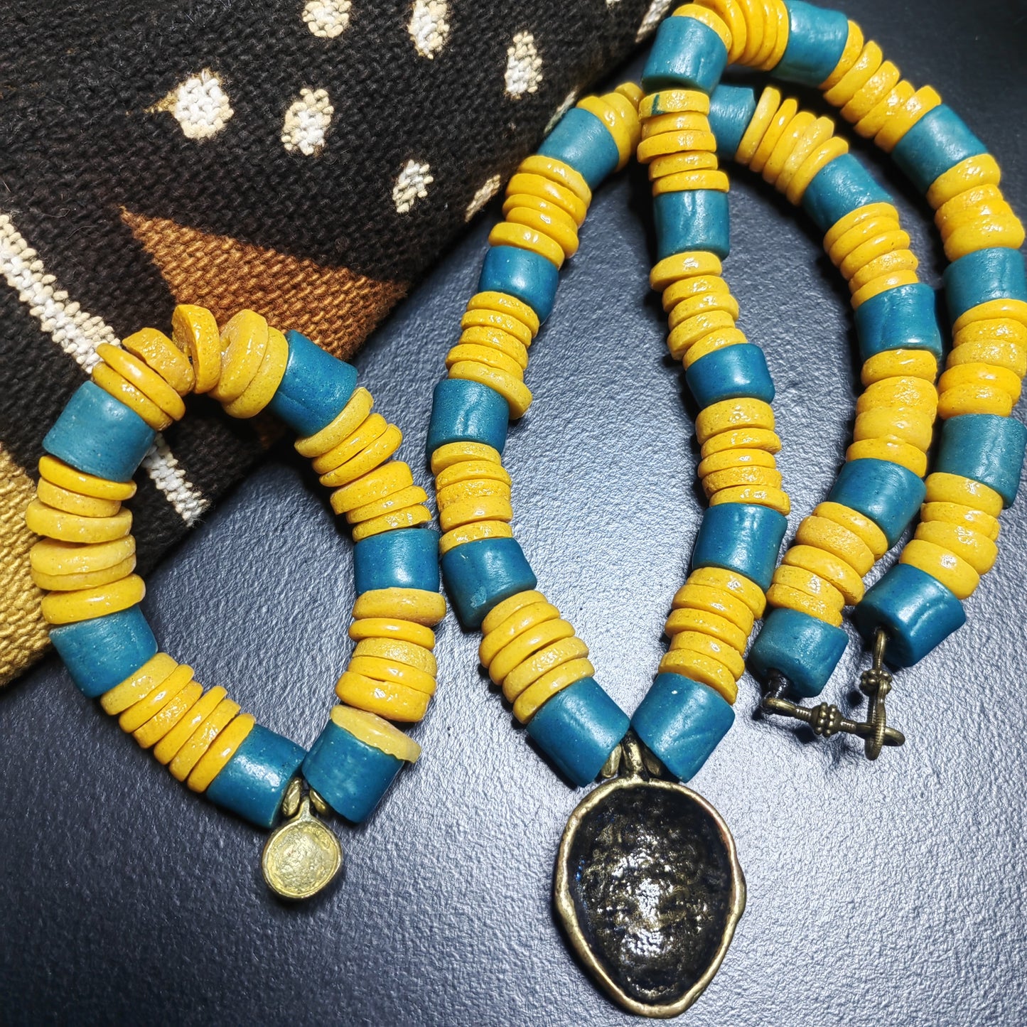 Collier et bracelet Krobou - Moyen Masque afro