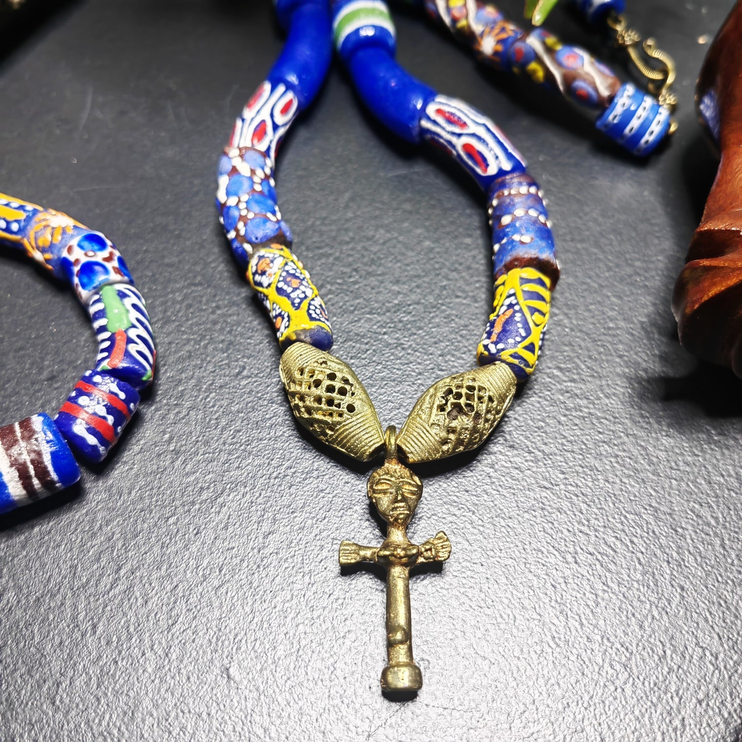 Collier et bracelet Krobou - FERTILITY bleu
