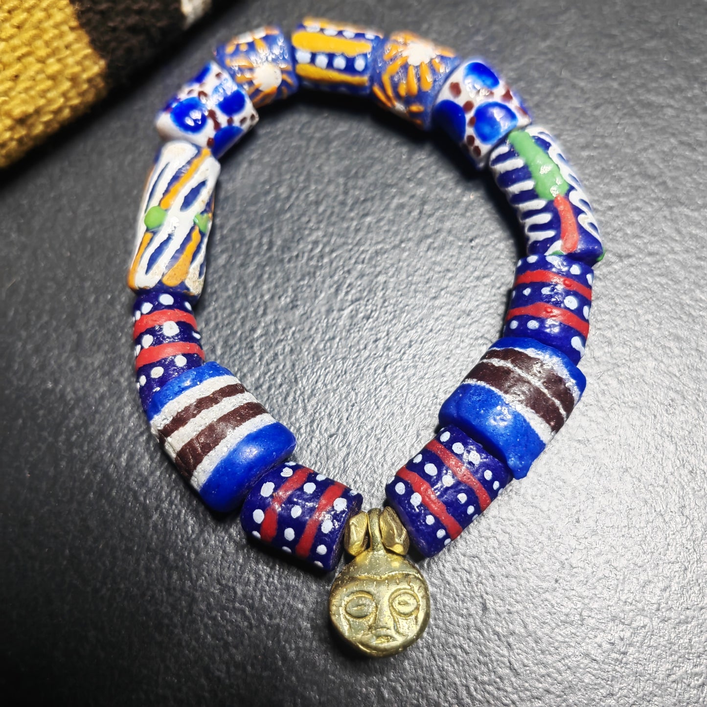 Collier et bracelet Krobou - FERTILITY bleu