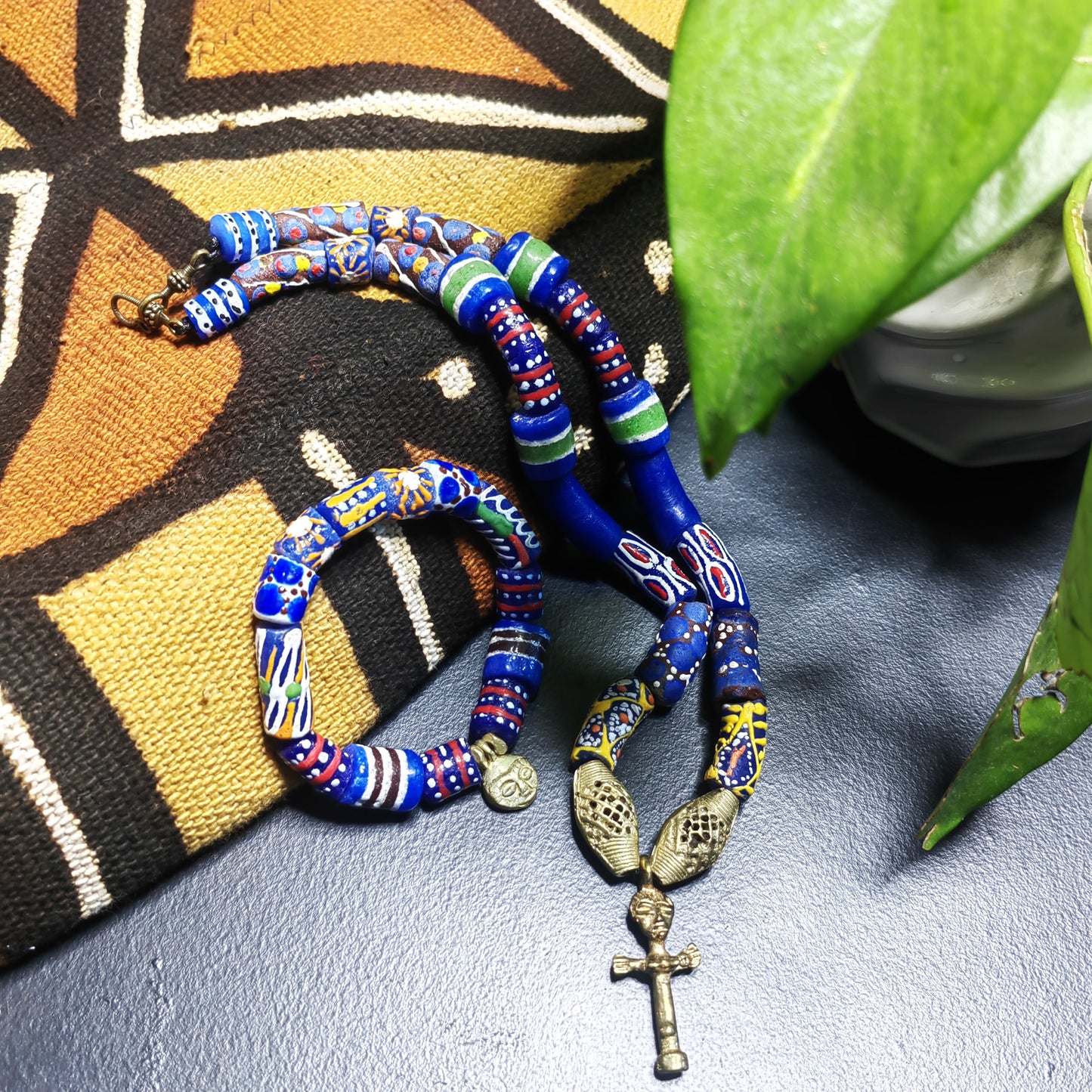 Collier et bracelet Krobou - FERTILITY bleu