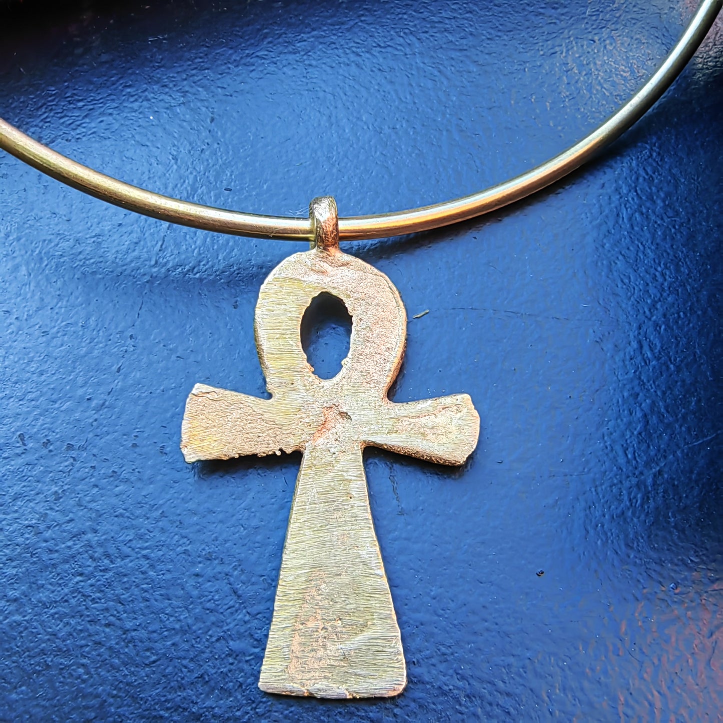 Collier ras de cou - Pendentif CROIX EGYPTIENNE