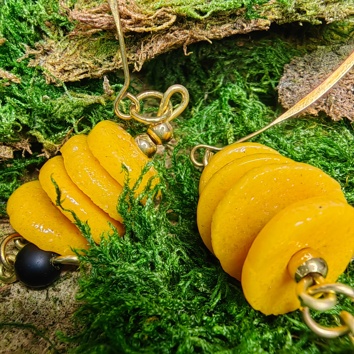 Boucle d'oreille "platajaune"