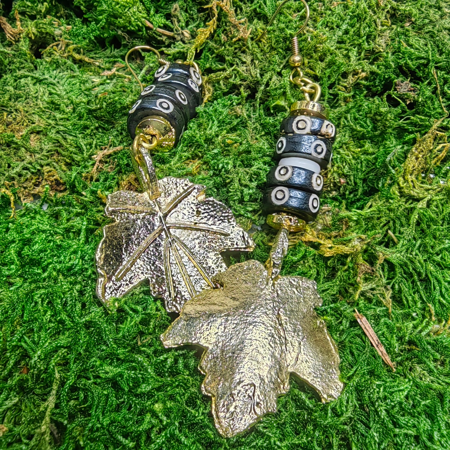 Boucle d'oreille "feuilleta"