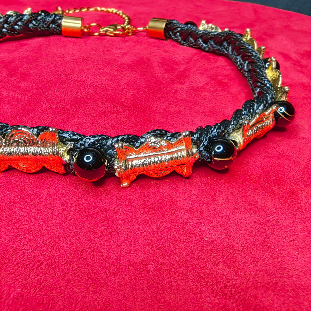 Collier Tressé — Bijoux Akan & Onyx Doré