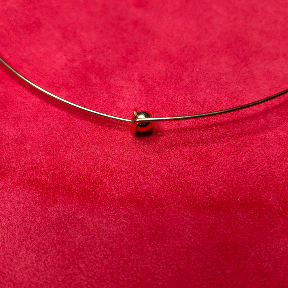 Collier Tour de Cou — Verre Krobo Bleu & Croix d'Ankh