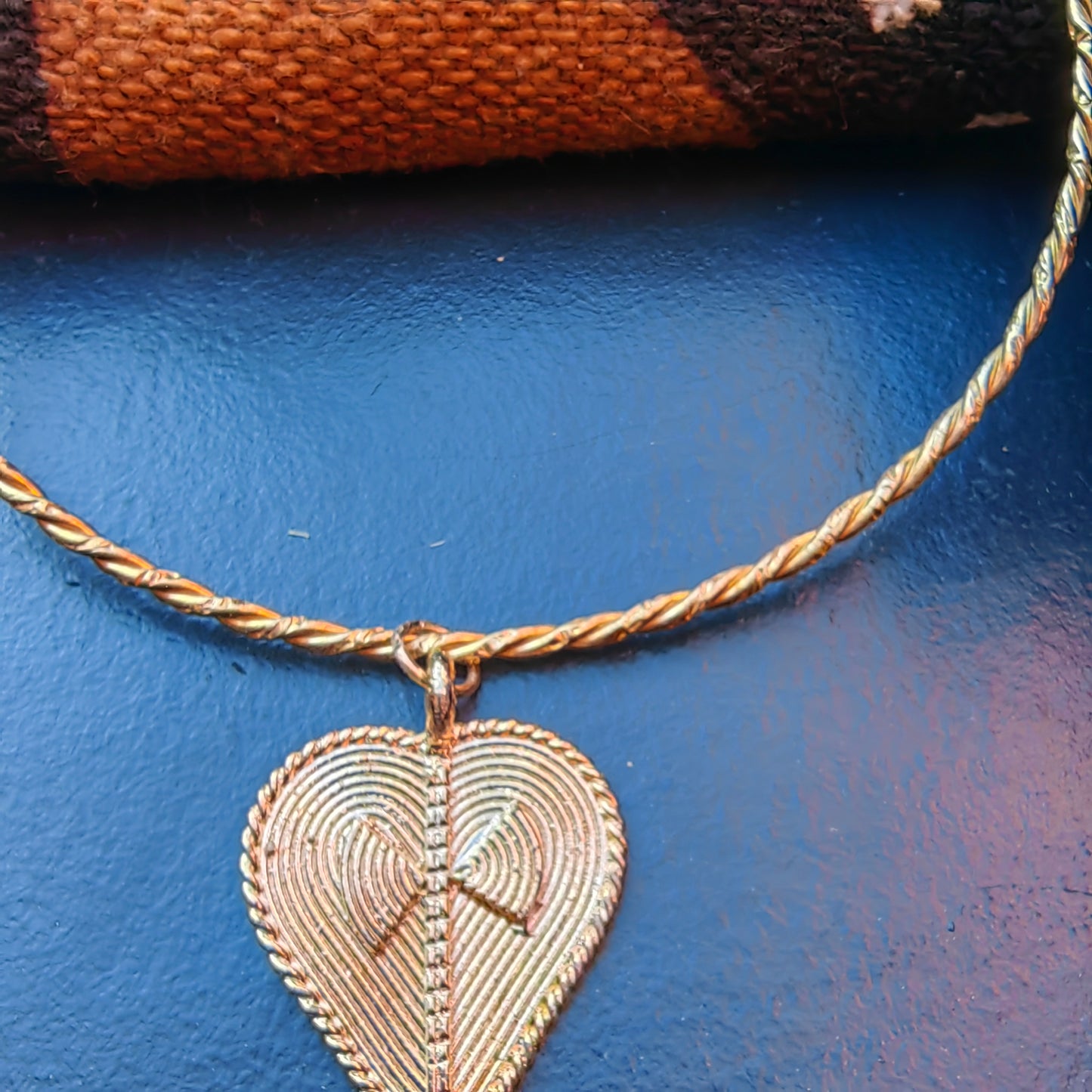 Collier ras de cou - coeur