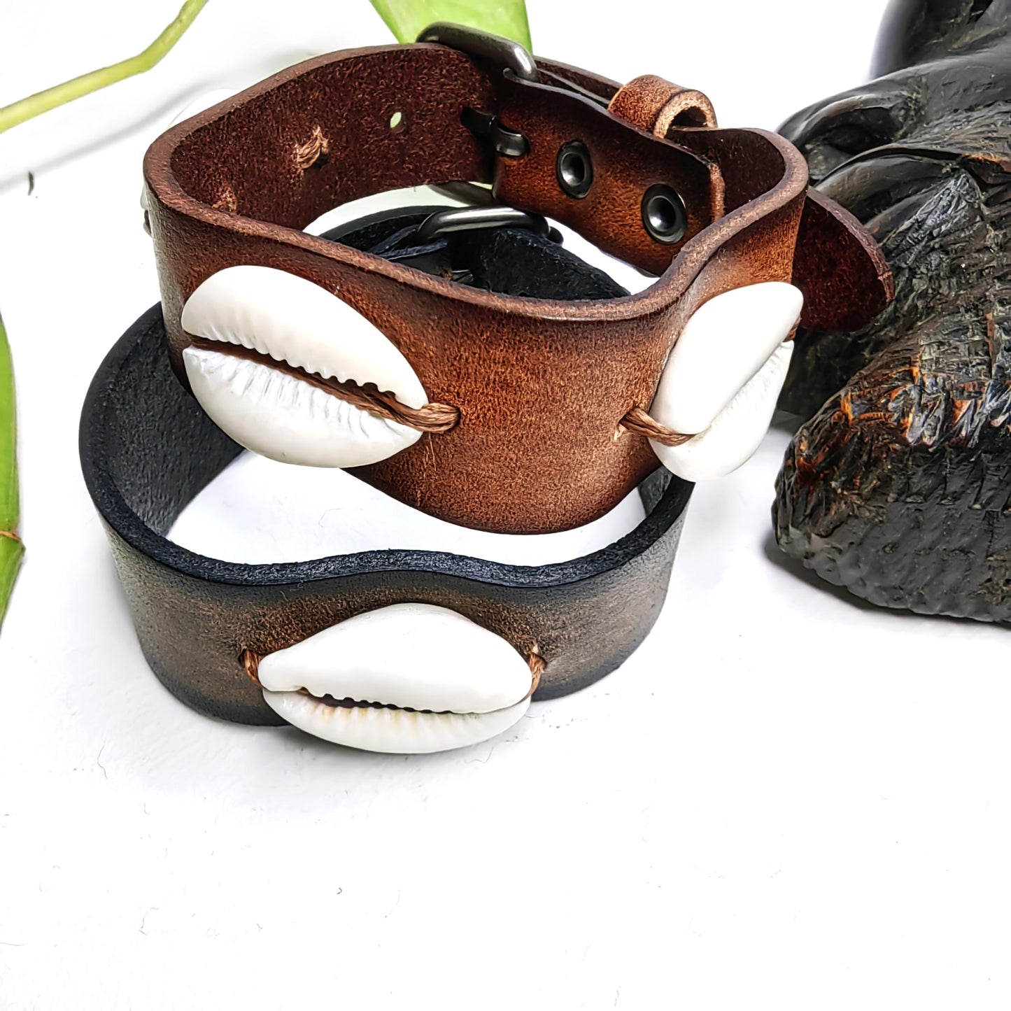 Lot de 2 bracelets cauris en cuir